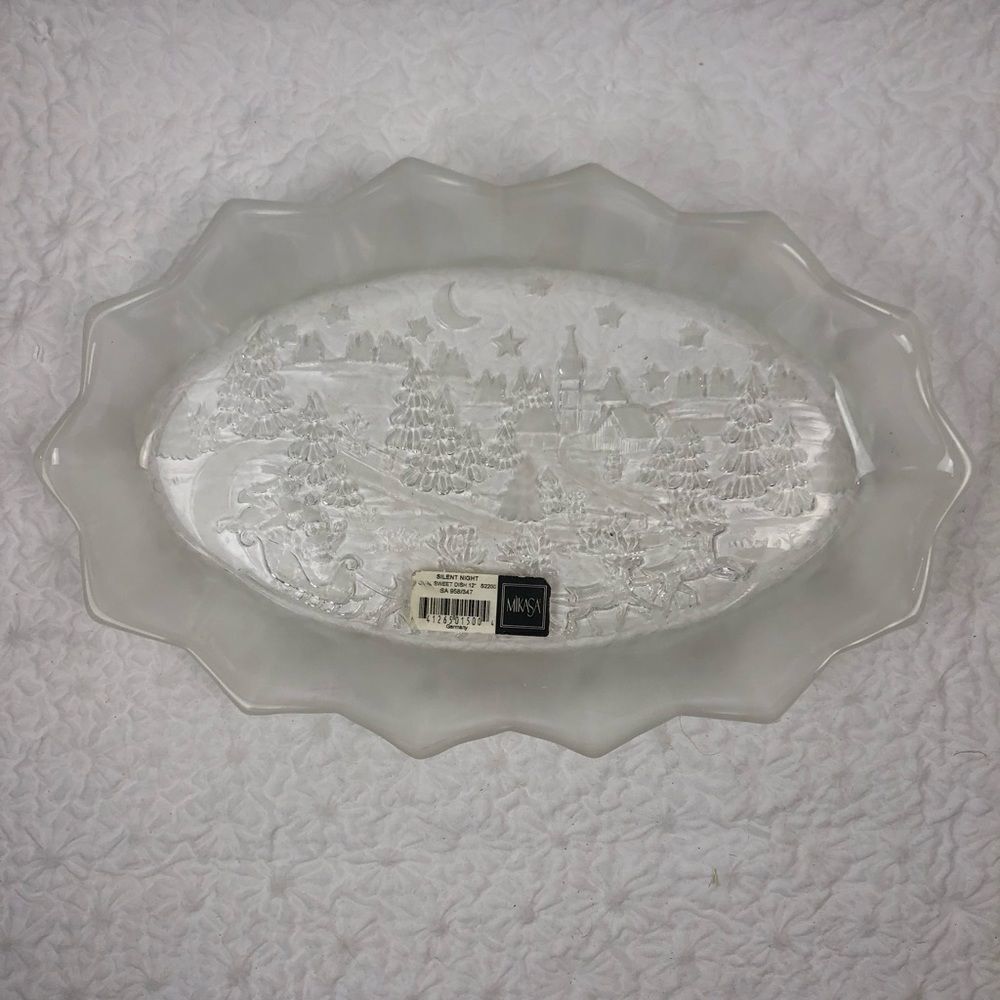 Mikasa silent night oval dish